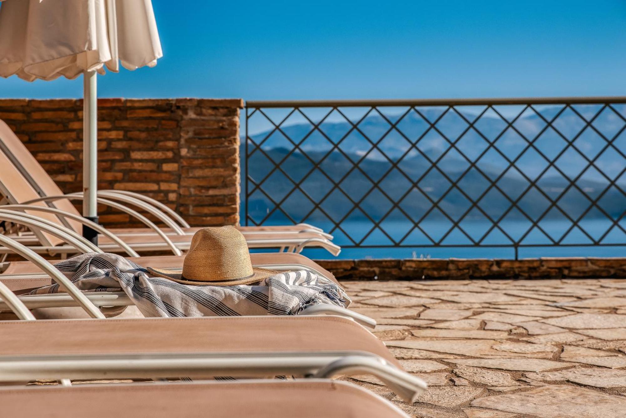 Diodati Villas Nikiana Extérieur photo